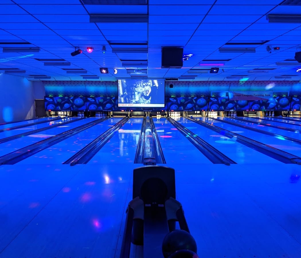 Strike Zone Alleys 1